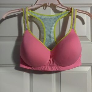 PINK Victoria's Secret Yoga Push-up Bra
